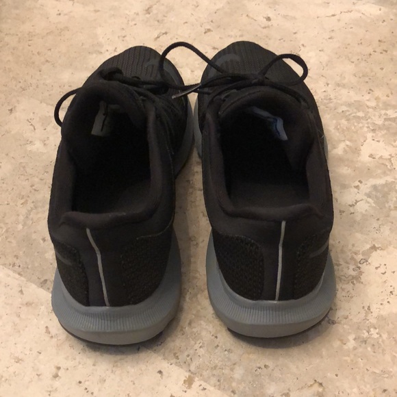 Women's Black Nike's Size 8 - Picture 5 of 6